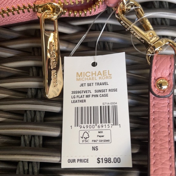 Michael Kors Jet Set Travel Lg Flat Multifunctional Phone Case-Wristlet-Wallet - Picture 10 of 16